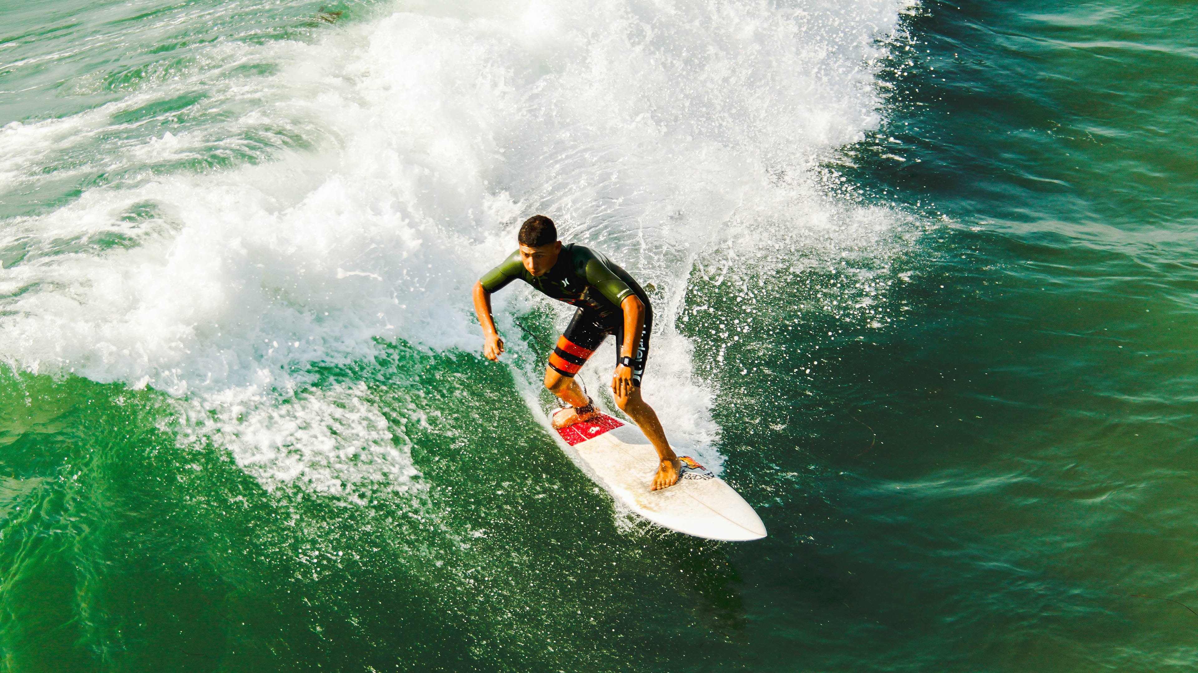 布伦森手感滚烫，费内巴切鏖战武汉三镇，赛后一句话全场沸腾